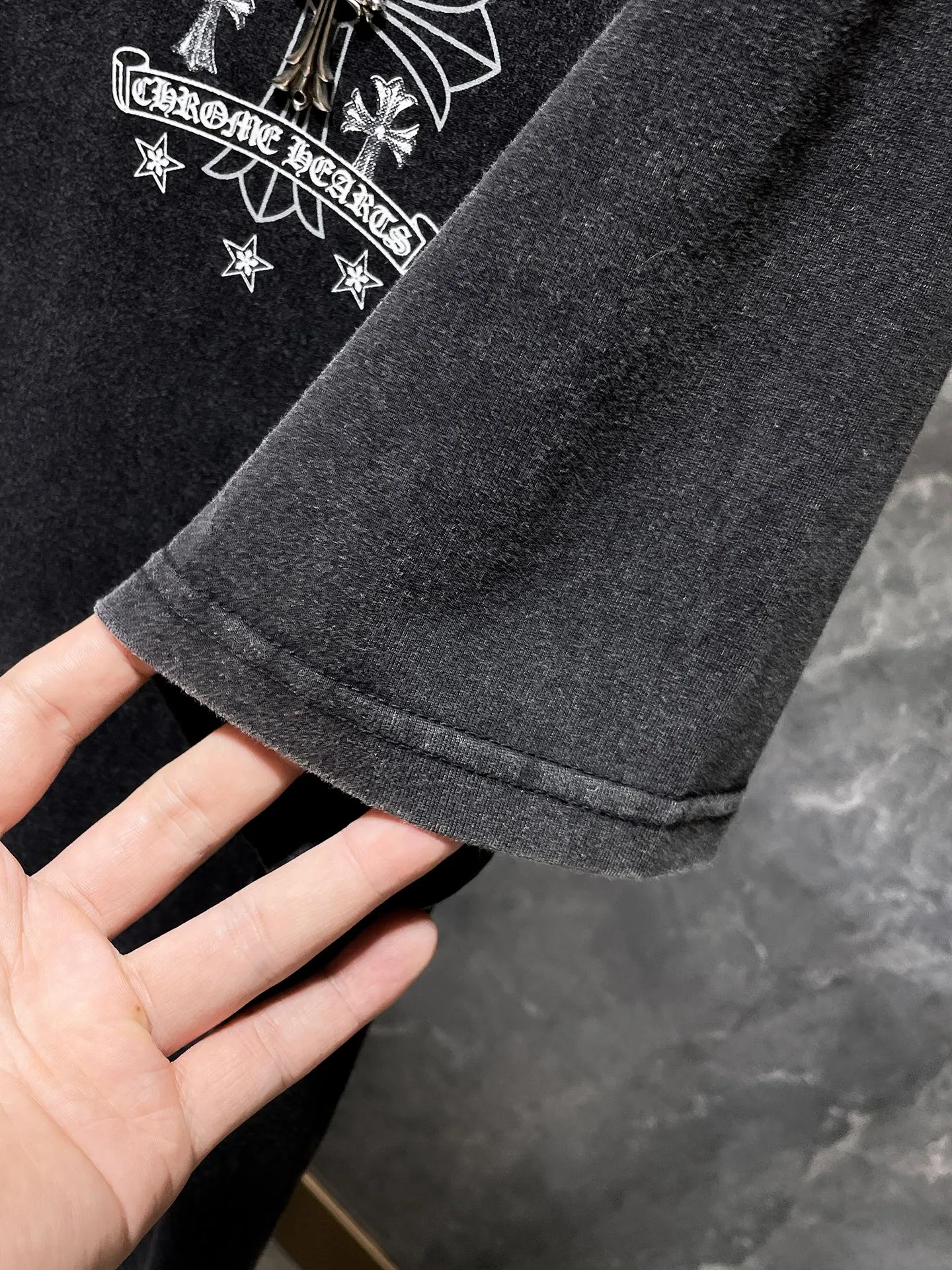 P160 new Chrome Hearts 25ss washable model for summer! ! High gram weight, environmentally friendly and high-quality top-quality fabric 280g Kromat Sanskrit cross metal buckle washable short-sleeved counter synchronization 1:1 replica version Recommended color: black Size: S, M, L, XL